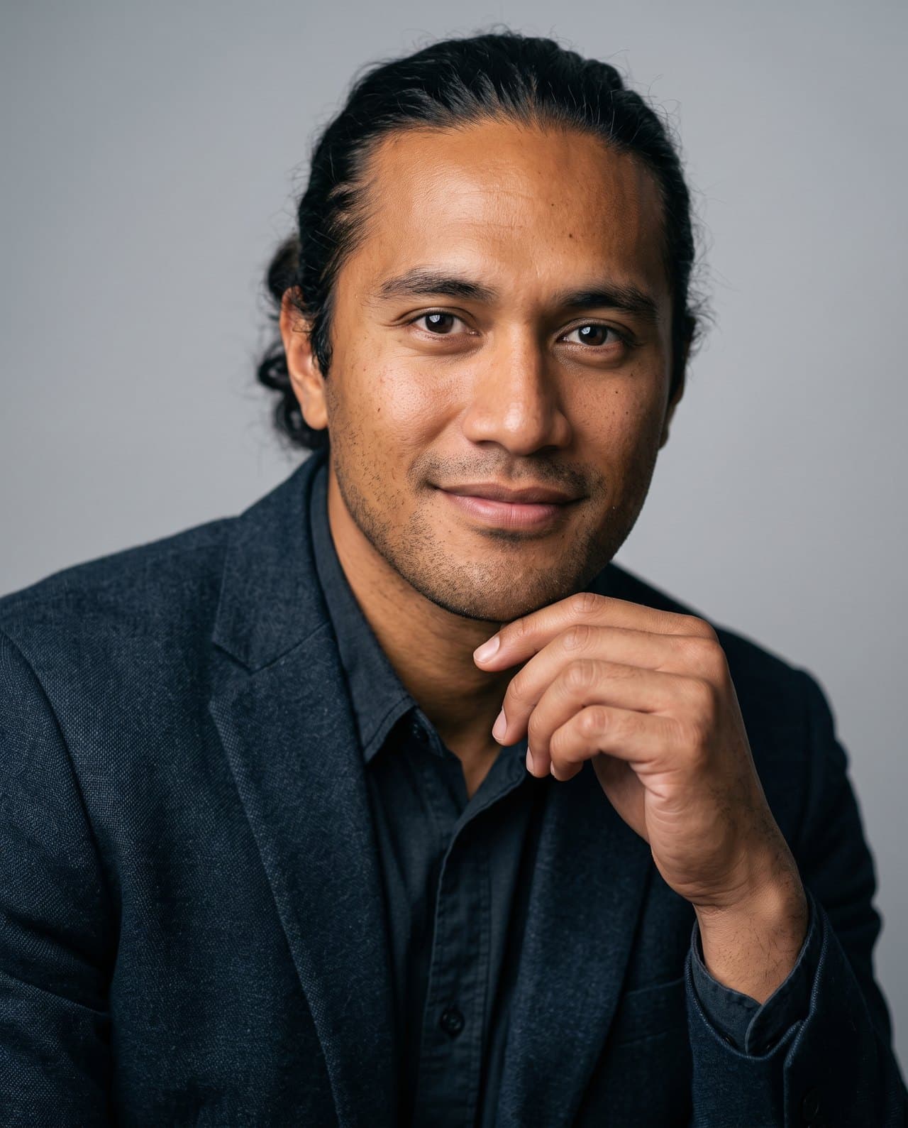 Linkedin portrait made with Maktek