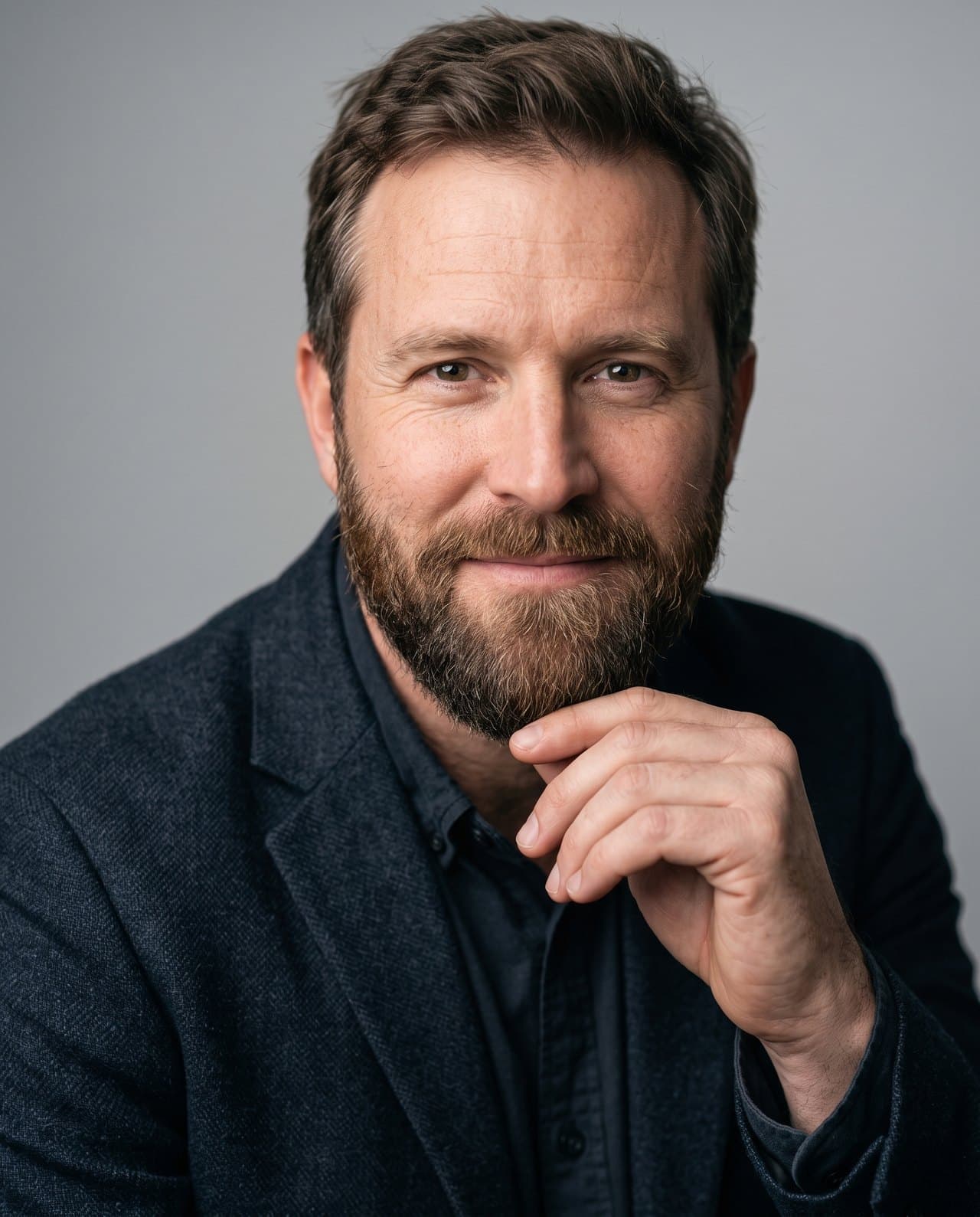 Professional portrait made with Maktek